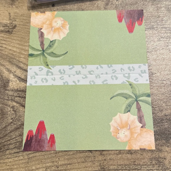 Dinosaur Themed  Place Cards - New - Picture 1 of 7